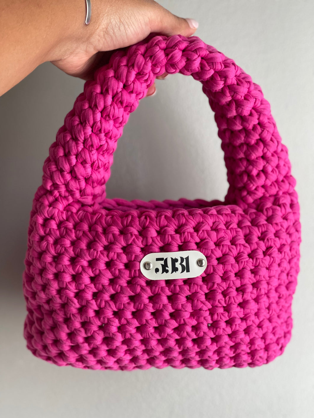 Chunky Crochet Handbag - Hottie Pink