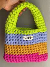 Load image into Gallery viewer, Chunky Crochet Handbag - Three Tone

