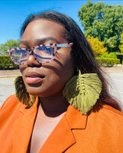 Load image into Gallery viewer, Macrame Earrings

